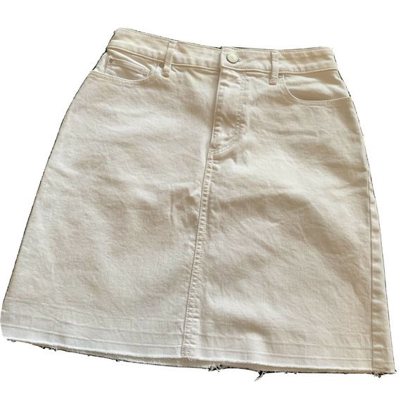 Ann Taylor Dresses & Skirts - ANN TAYLOR White Denim Jean Raw Hem Mini Skirt